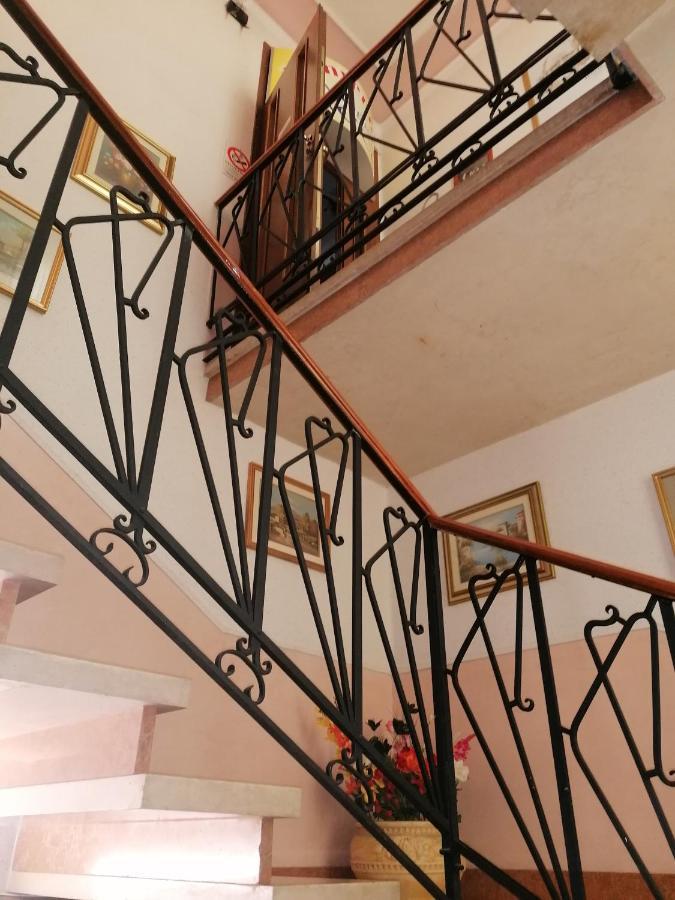 Sacco Bed&Breakfast Rovigo Eksteriør billede